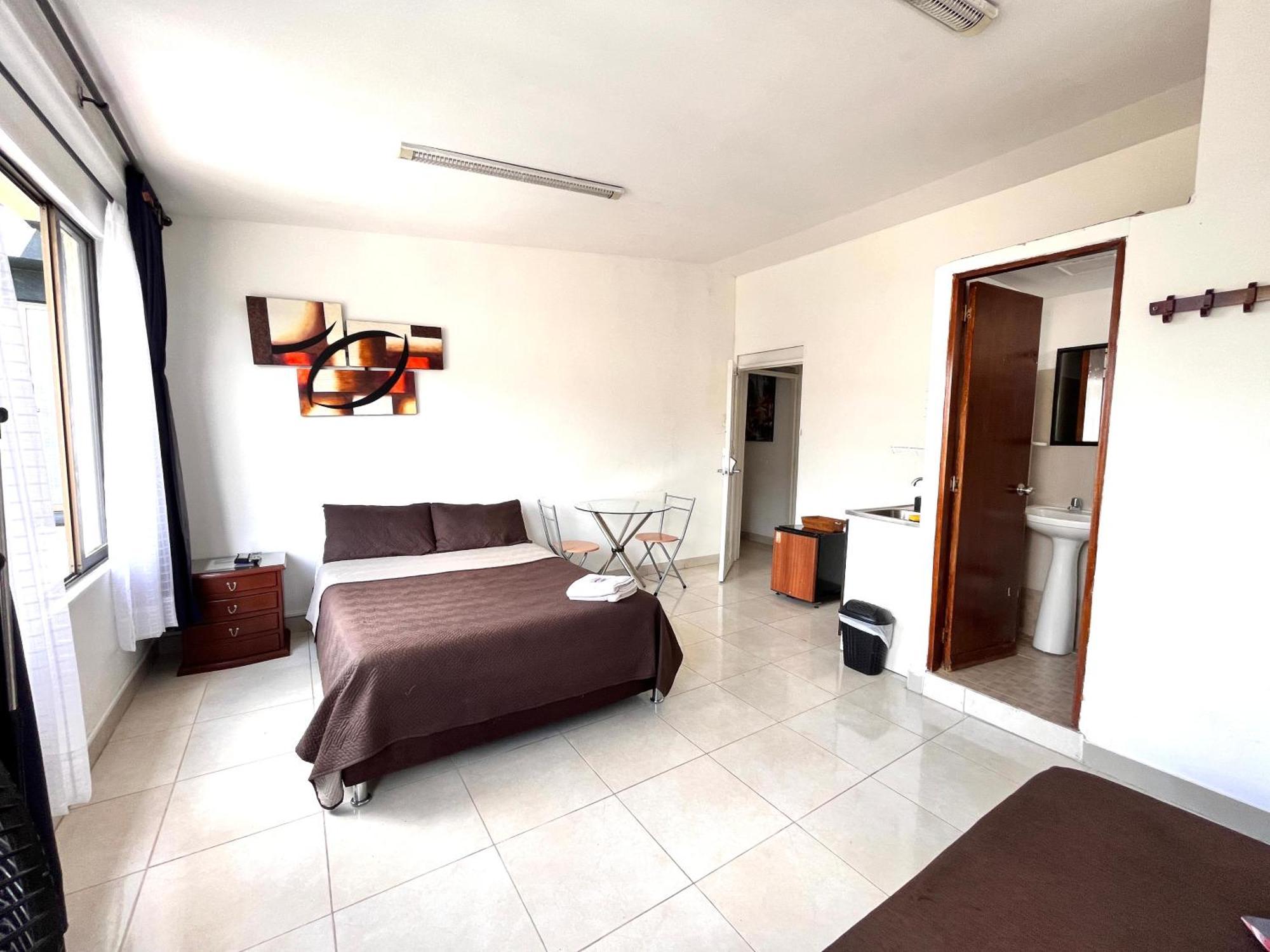 Apartaestudio Centro Pereira Un Solo Ambiente מראה חיצוני תמונה